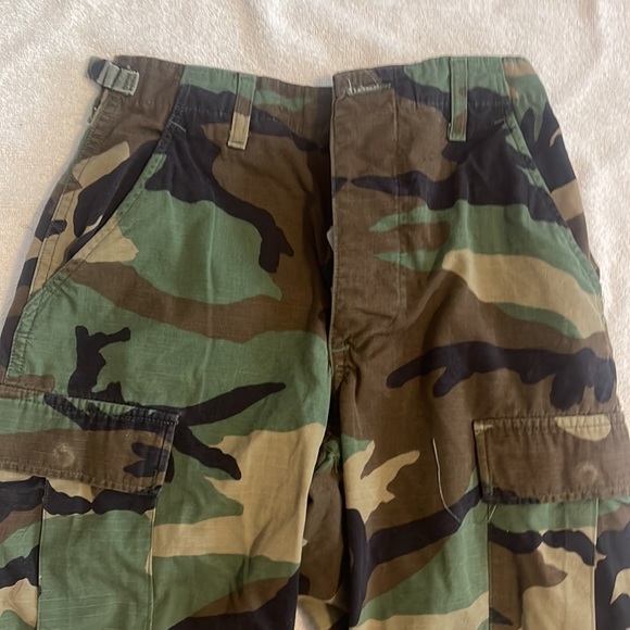 Unbranded camouflage jeans size large pre-owned - Picture 2 of 8